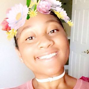 Meet your Posher, Mariana